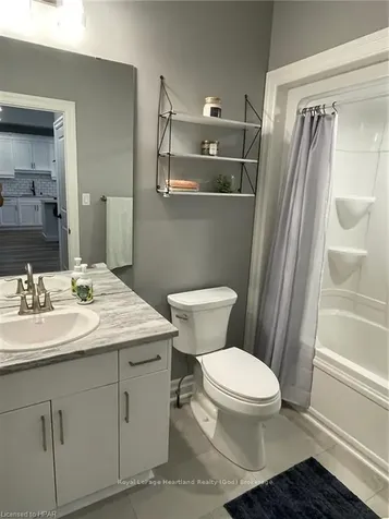 104 Ridgewood Crescent St. Marys ON N4X 1E8