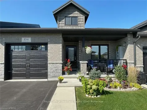 104 Ridgewood Crescent St. Marys ON N4X 1E8