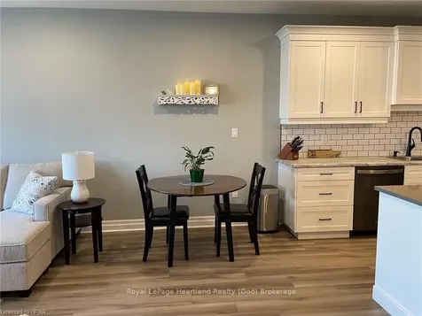 104 Ridgewood Crescent St. Marys ON N4X 1E8