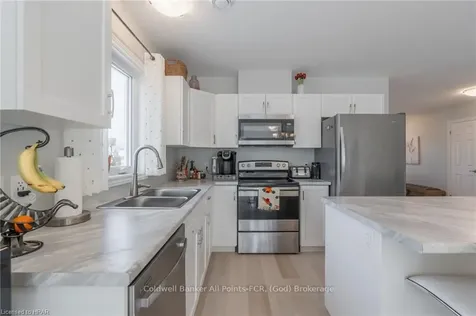 1 Lookout Lane S Cramahe ON N7A 0C6