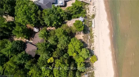 9848 Huron Place Lambton Shores ON N0M 1T0