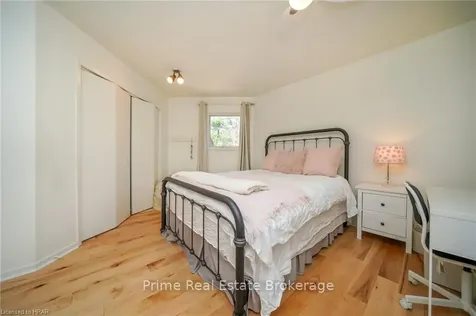 9848 Huron Place Lambton Shores ON N0M 1T0