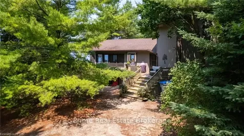 9848 Huron Place Lambton Shores ON N0M 1T0