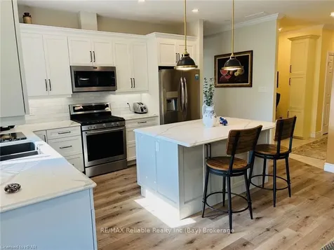 55 Bayfield Mews Lane Bluewater ON N0M 1G0