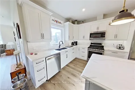 55 Bayfield Mews Lane Bluewater ON N0M 1G0