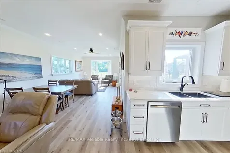 55 Bayfield Mews Lane Bluewater ON N0M 1G0