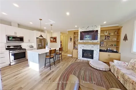 55 Bayfield Mews Lane Bluewater ON N0M 1G0