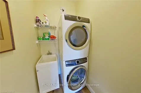 55 Bayfield Mews Lane Bluewater ON N0M 1G0