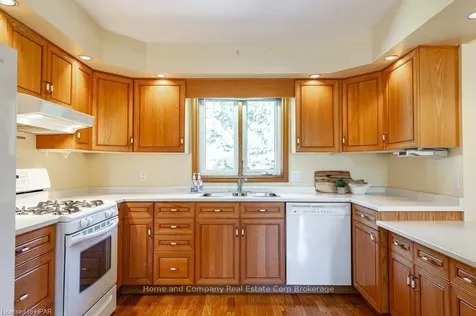 3975 Tannahill Street Perth East ON N0B 2P0