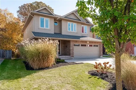 9 Fairfield Drive Stratford ON N5A 0A5