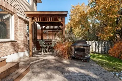 9 Fairfield Drive Stratford ON N5A 0A5