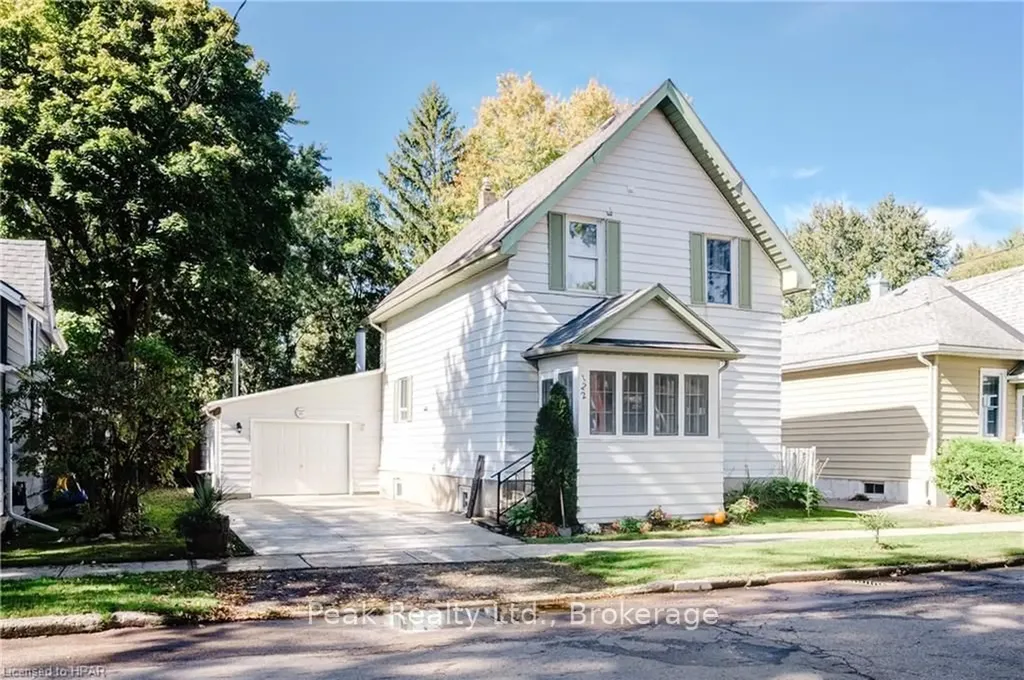 122 Mowat Street Stratford ON N5A 2B9