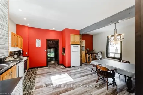 122 Mowat Street Stratford ON N5A 2B9