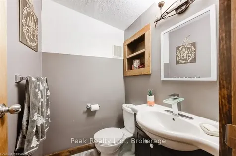 122 Mowat Street Stratford ON N5A 2B9