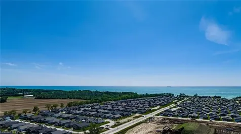 46 Cranberry Drive Ashfield-colborne-wawanosh ON N7A 3Y2