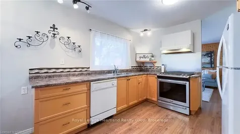 244 Picton Street W Goderich ON N7A 2C8