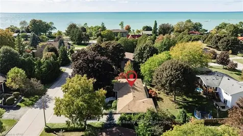 244 Picton Street W Goderich ON N7A 2C8