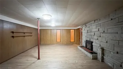 244 Picton Street W Goderich ON N7A 2C8