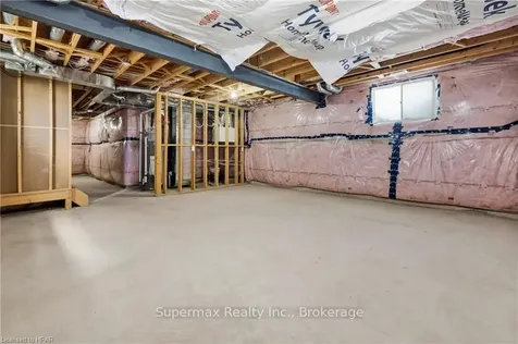 2487 Charlie Hajjar Way London ON N6M 0G7