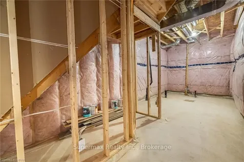 2487 Charlie Hajjar Way London ON N6M 0G7