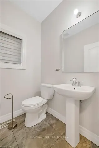 2487 Charlie Hajjar Way London ON N6M 0G7