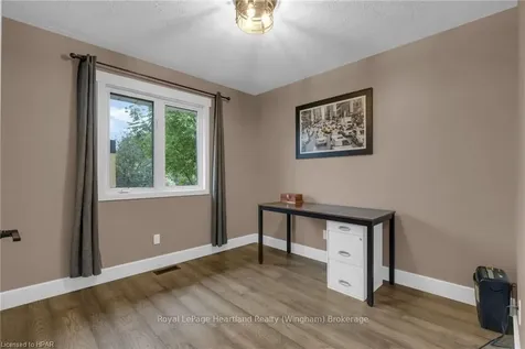 5 Minto Street N Minto ON N0G 1M0