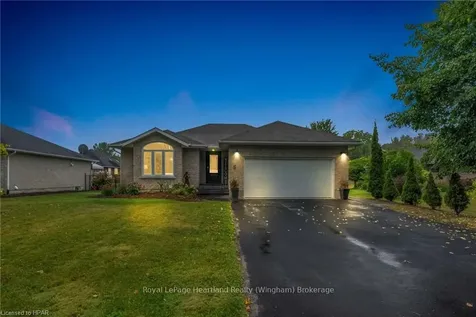 5 Minto Street N Minto ON N0G 1M0
