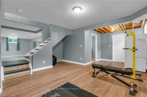 5 Minto Street N Minto ON N0G 1M0