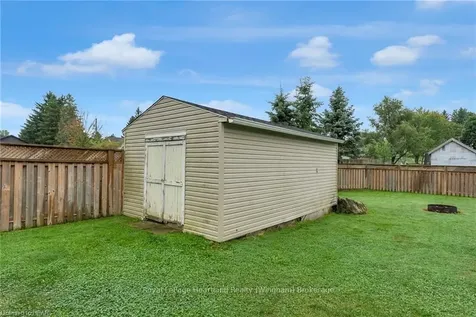 5 Minto Street N Minto ON N0G 1M0