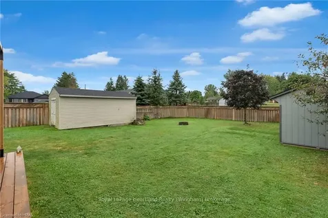 5 Minto Street N Minto ON N0G 1M0