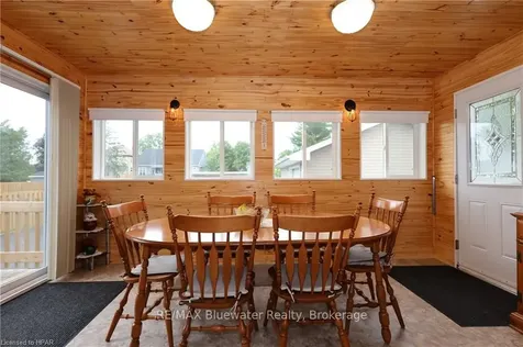 17 John Street S Bluewater ON N0M 2T0