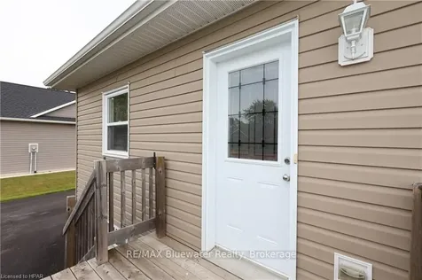 17 John Street S Bluewater ON N0M 2T0