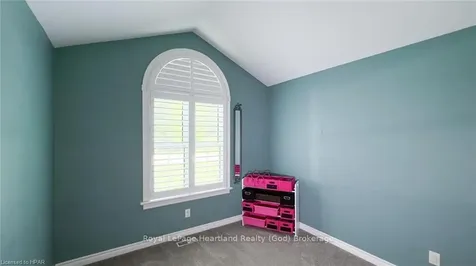 27 George Street Bluewater ON N0M 1G0