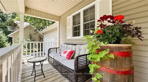 27 George Street Bluewater ON N0M 1G0