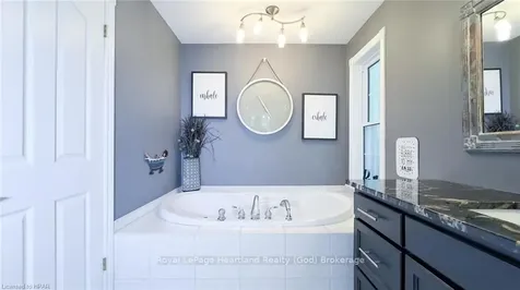 27 George Street Bluewater ON N0M 1G0