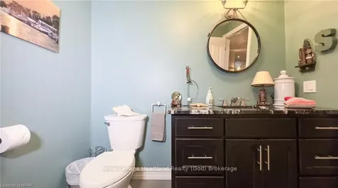 27 George Street Bluewater ON N0M 1G0