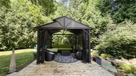 27 George Street Bluewater ON N0M 1G0