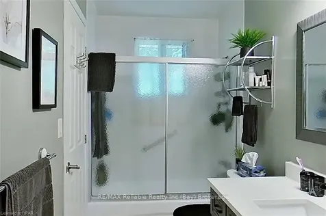 21 Hamilton Street Bluewater ON N0M 1G0