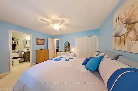 21 Hamilton Street Bluewater ON N0M 1G0