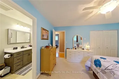 21 Hamilton Street Bluewater ON N0M 1G0