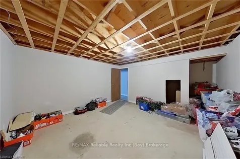 21 Hamilton Street Bluewater ON N0M 1G0