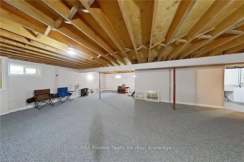 21 Hamilton Street Bluewater ON N0M 1G0