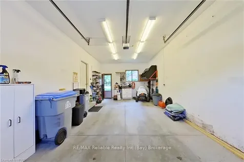 21 Hamilton Street Bluewater ON N0M 1G0