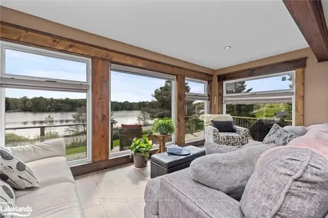 12 Lakeshore Road Mckellar ON P0G 1C0
