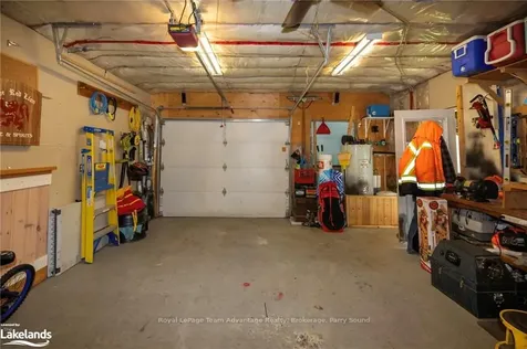12 Lakeshore Road Mckellar ON P0G 1C0