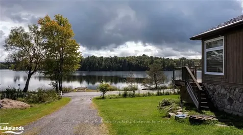 12 Lakeshore Road Mckellar ON P0G 1C0