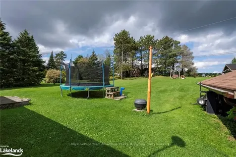 12 Lakeshore Road Mckellar ON P0G 1C0