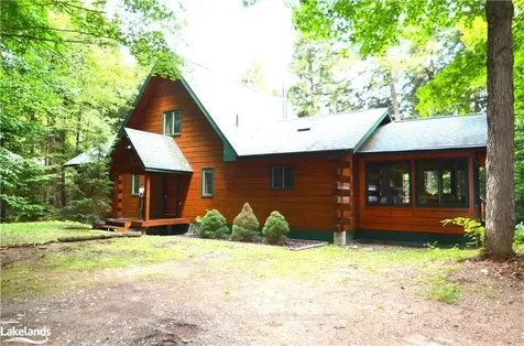1059 Shoreline Drive Algonquin Highlands ON P0A 1E0