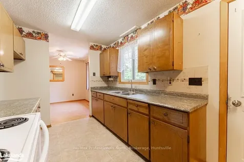 364 Ravenscliffe Road Huntsville ON P1H 1L7