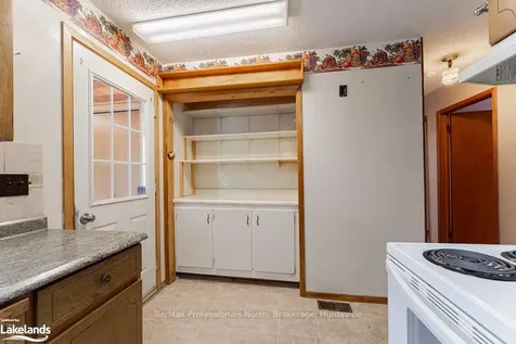 364 Ravenscliffe Road Huntsville ON P1H 1L7